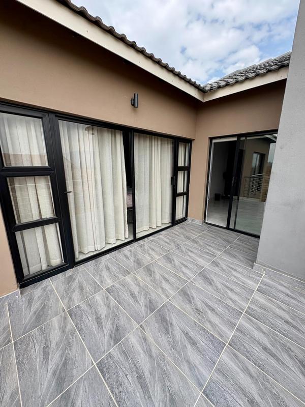 4 Bedroom Property for Sale in Hartbeespoort Rural North West